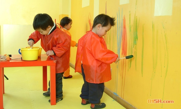 啟稚搖籃早教中心加盟條件