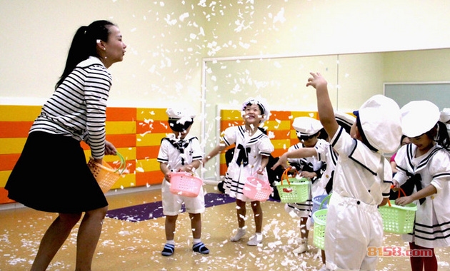 啟稚搖籃早教中心