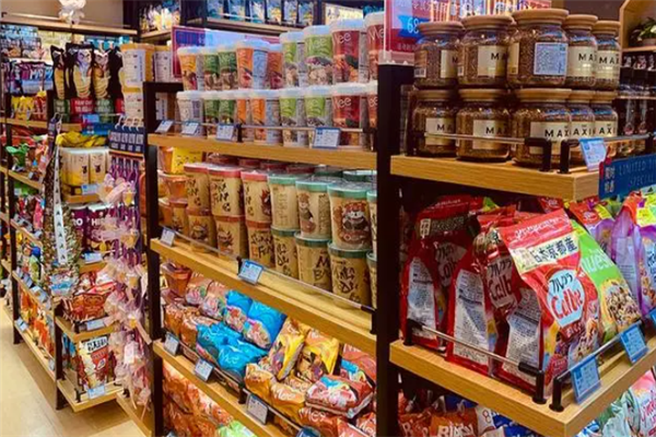 呢卡塔零食進口超市加盟費多少錢？投資少回報高