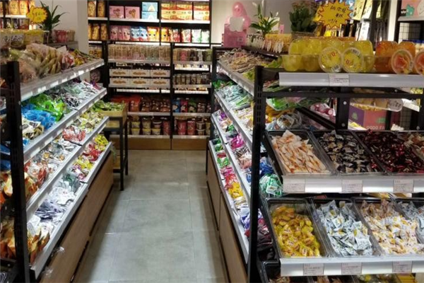 愛家零食店 愛家零食店