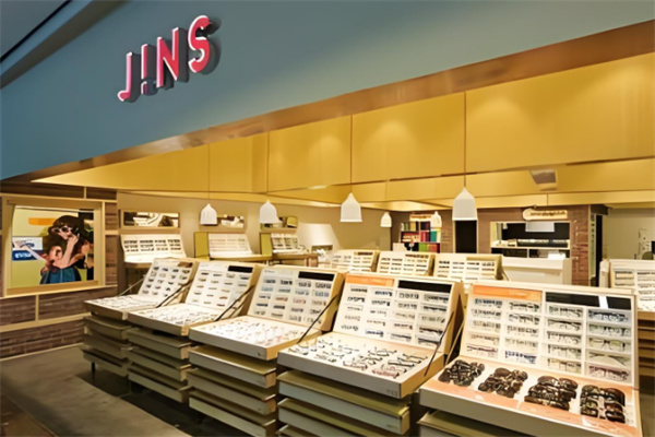 jins睛姿眼鏡
