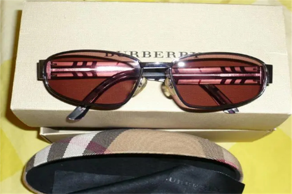 陽光巴士眼鏡 陽光巴士眼鏡