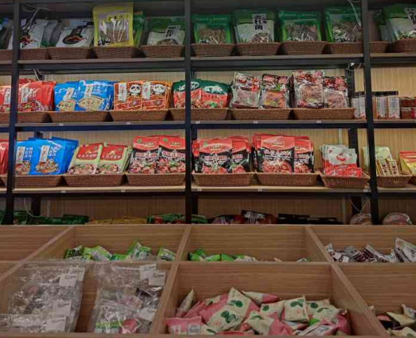 蜀話說火鍋食材超市加盟費是多少？加盟怎么樣