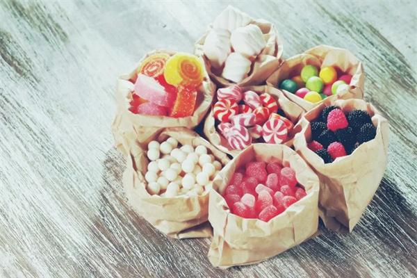 童年小時光零食店