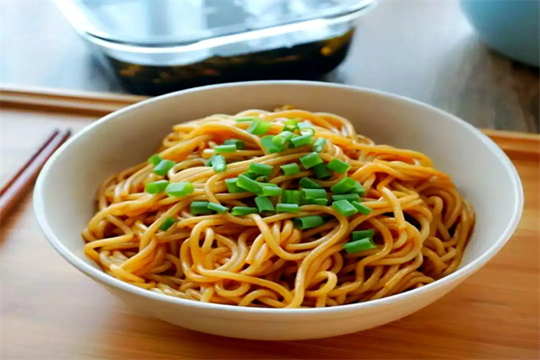 祖父家蔥油拌面