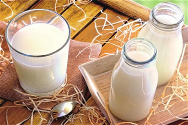 秦輝牧場鮮奶 秦輝牧場鮮奶