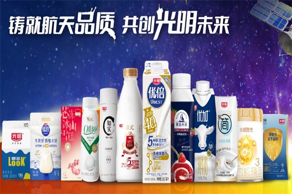 光明乳業牛奶棚 光明乳業牛奶棚