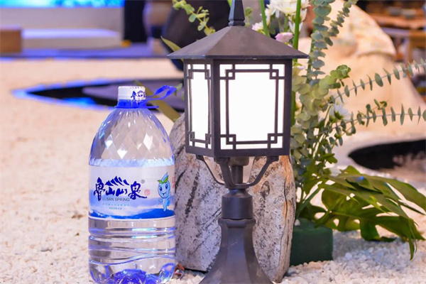 魯山山泉 魯山山泉