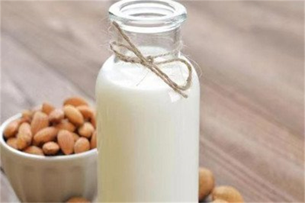 秦輝牧場鮮奶 秦輝牧場鮮奶