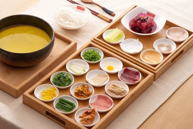 香滿園過橋米線 香滿園過橋米線