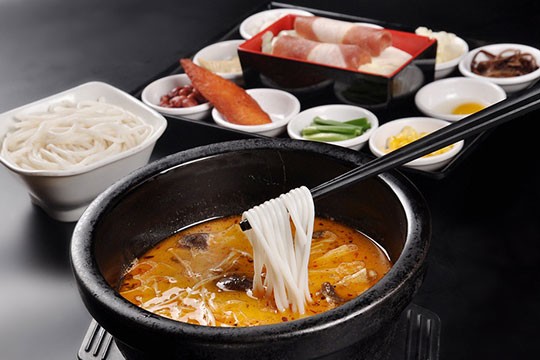 云水遙過橋米線